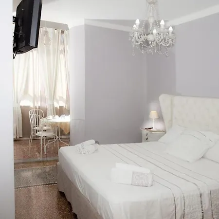 Bed & Breakfast Elisir *