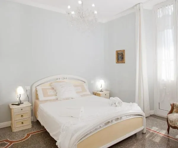 Bed and Breakfast Elisir 4*